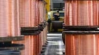 Industrial Metals Soar 30% in 2025 Driven by Energy Transition & AI